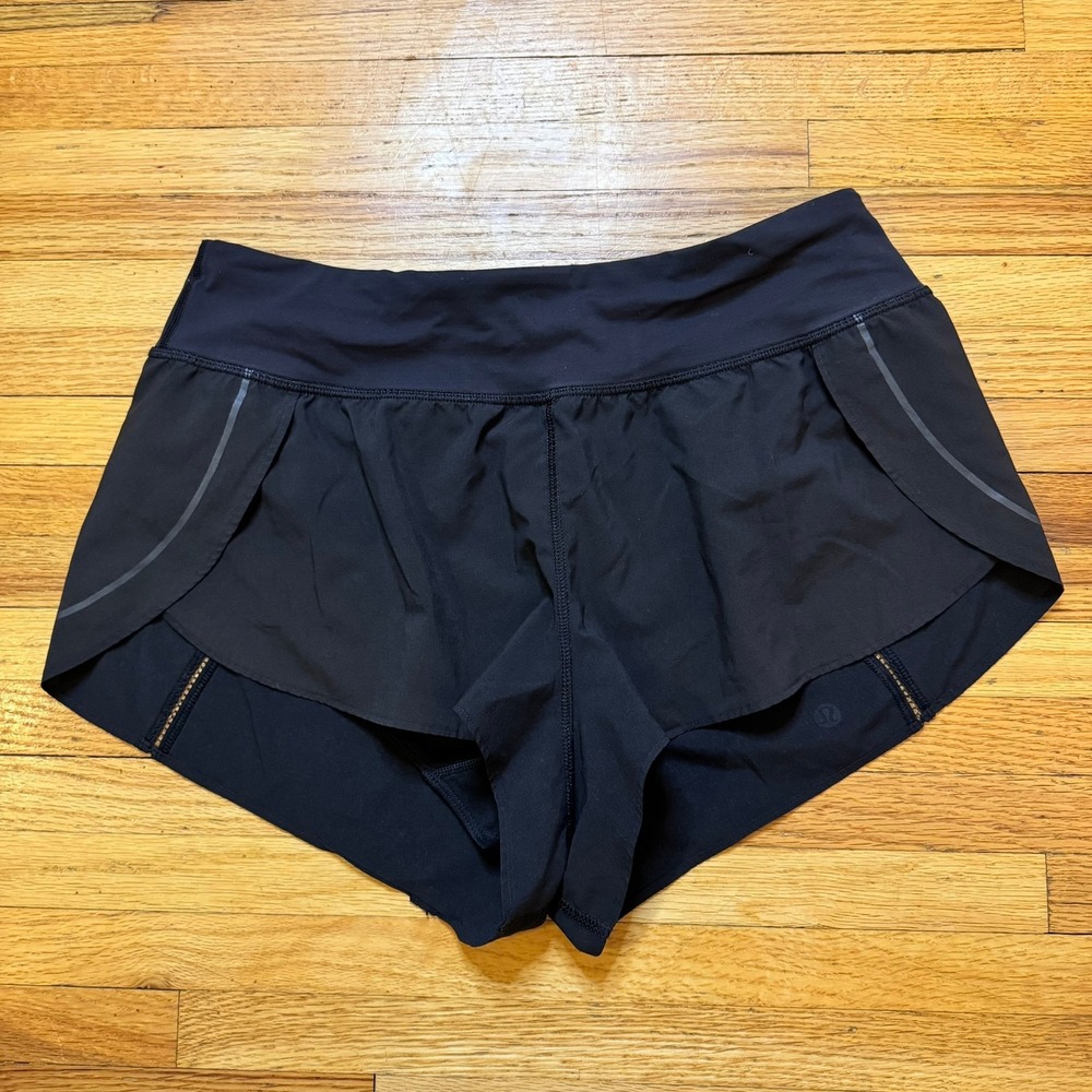 Lululemon Speed Up Low Rise Lined Running Shorts Black Size 8 2.5 Inch Inseam
